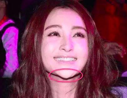 吃瓜群众卷发视频下载,卷发视频下载，揭秘网红卷发魅力瞬间