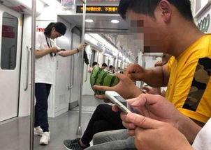 上海吃瓜群众事件,网络舆论的风暴与反思