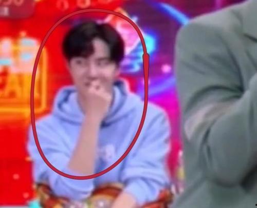 憨笑吃瓜群众,憨笑吃瓜群众的欢乐时光